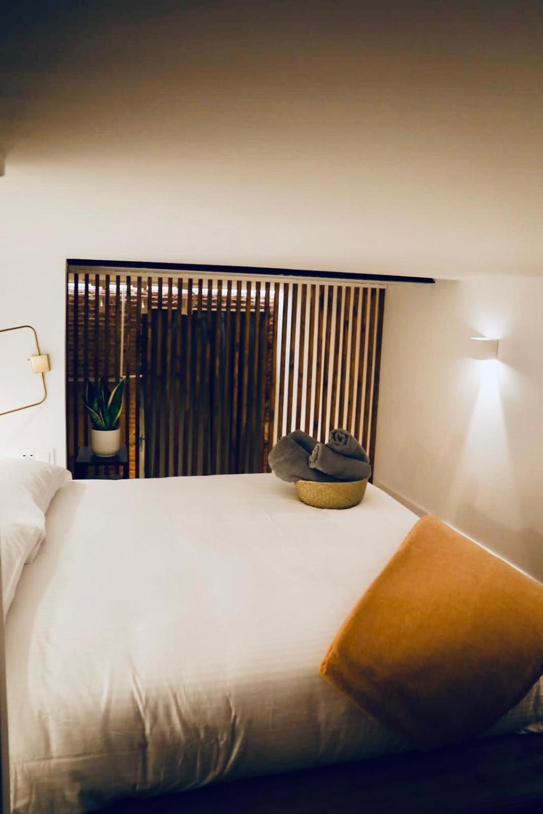 Unique Nyc Style Loft In The Heart Of Madrid Apartment ภายนอก รูปภาพ